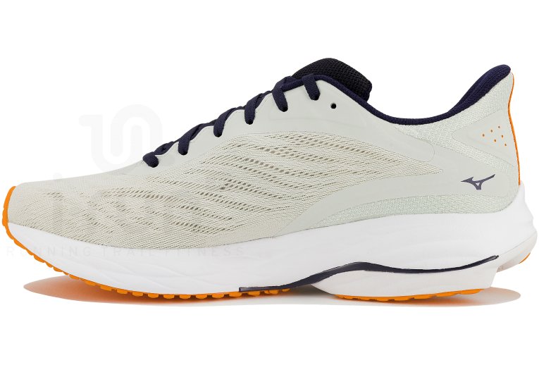 Mizuno Wave Ultima 16