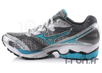 mizuno wave ultima 3