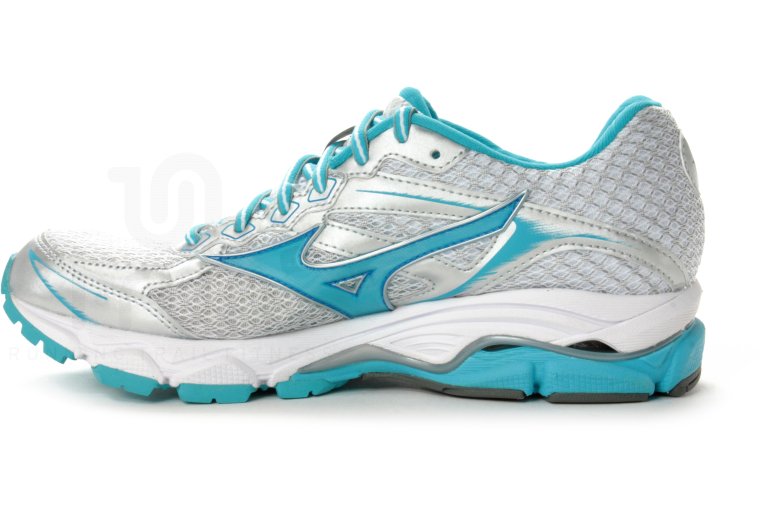 Mizuno Wave Ultima 7