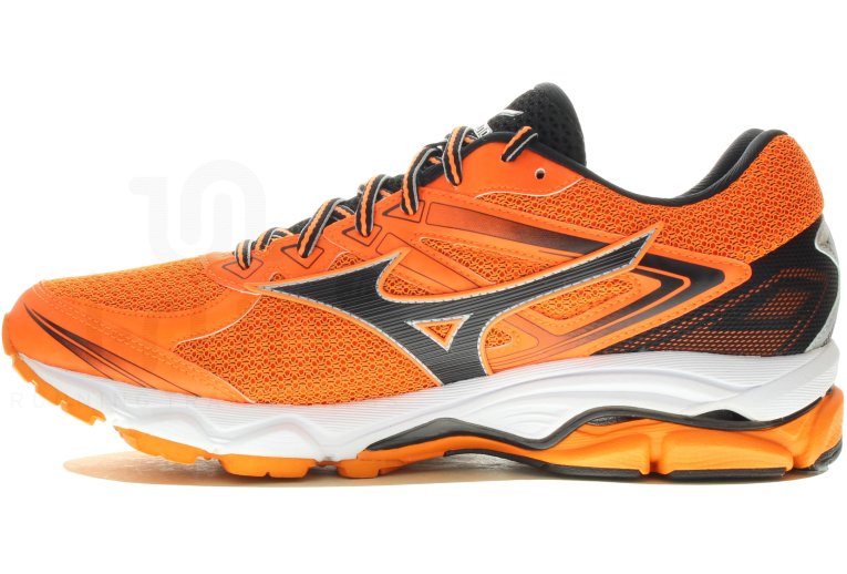 Mizuno Wave Ultima 8