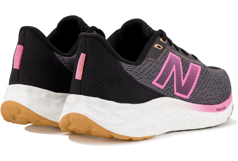 New Balance Arishi V4