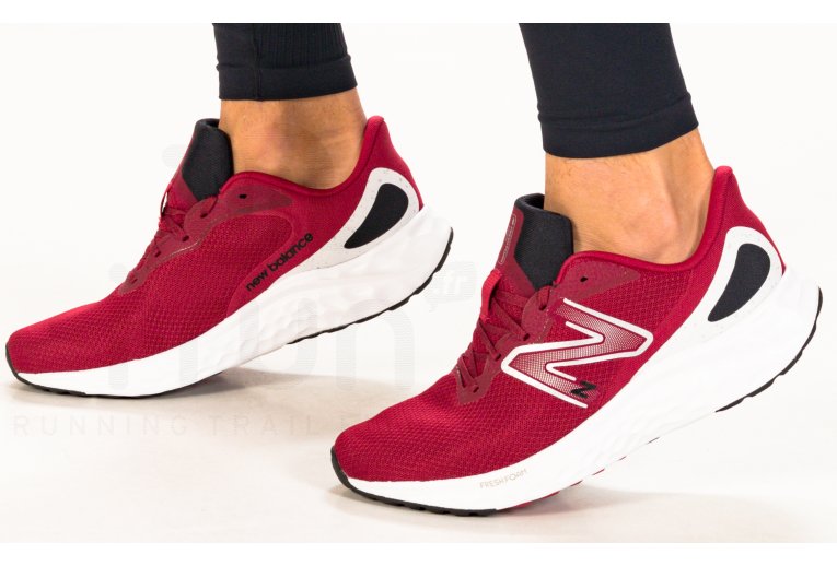 New Balance Arishi V4 Herren