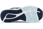 New Balance Fresh Foam 680 V7