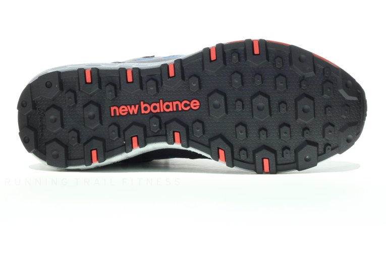 New Balance Fresh Foam Crag V2