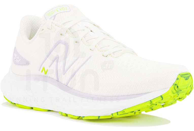 New Balance Fresh Foam X Evoz V3