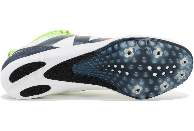 New Balance FuelCell MD500 V9 Herren