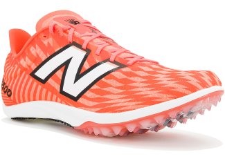 New Balance FuelCell MD500 V9