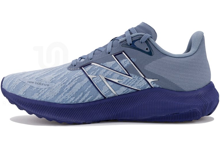 New Balance FuellCell Propel V3