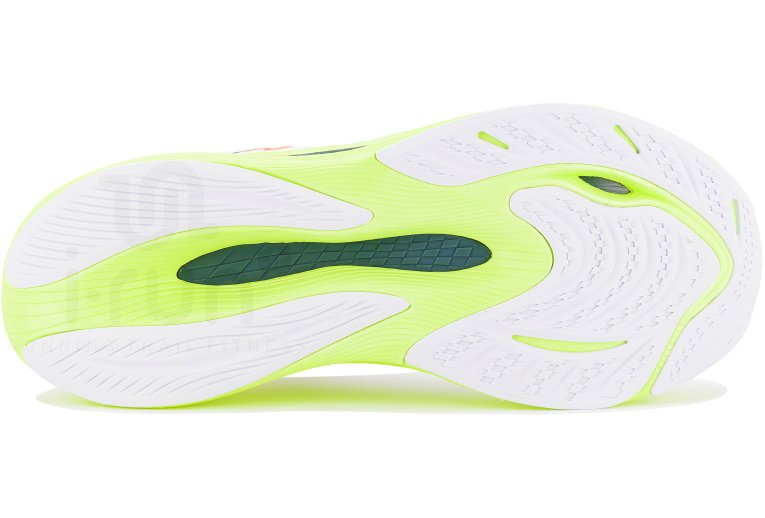 New Balance FuelCell Propel V4 Herren