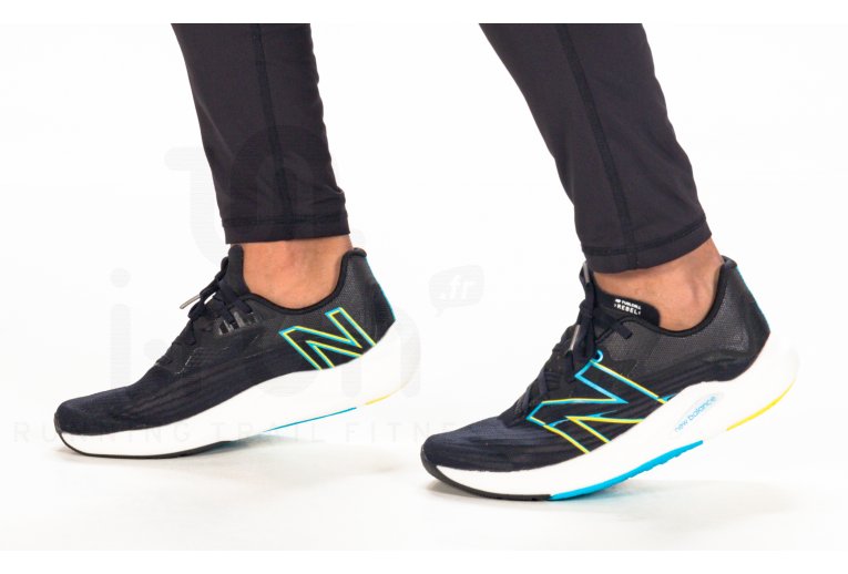 New Balance FuelCell Rebel V2