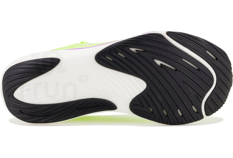 New Balance FuelCell Rebel V3 Damen