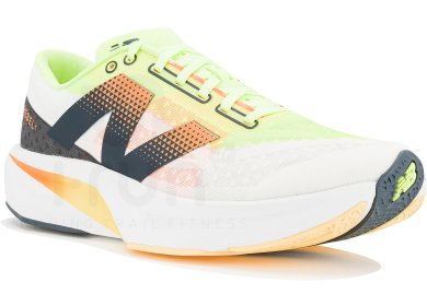 New Balance FuelCell Rebel V4 M 