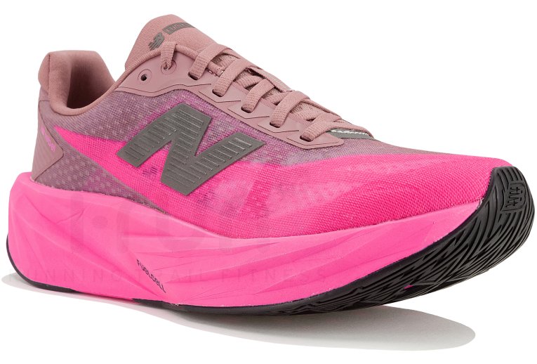 New Balance FuelCell Rebel V5