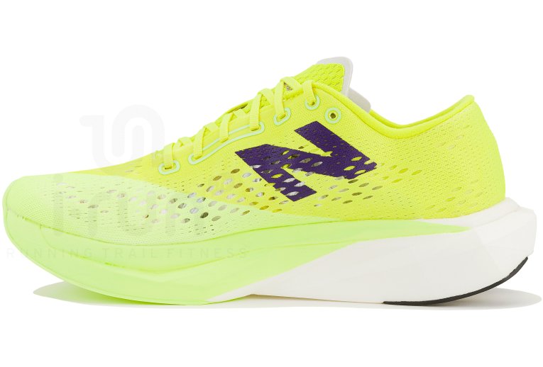 New Balance FuelCell SuperComp Pacer V2