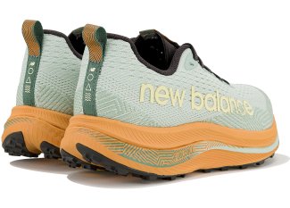 New Balance FuelCell SuperComp Trail W