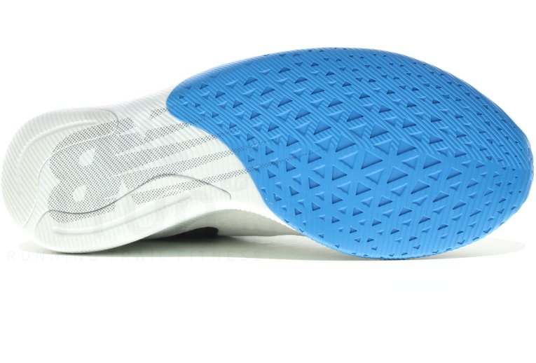 New Balance FuelCell TC