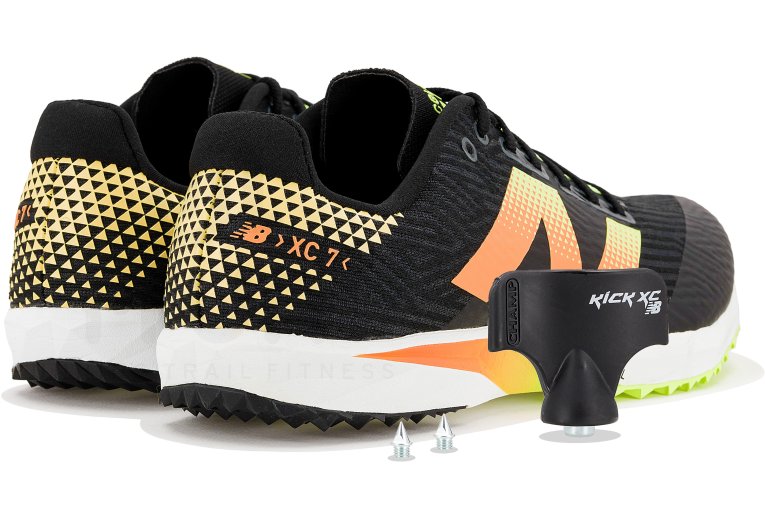 New Balance FuelCell XC700 V5 W