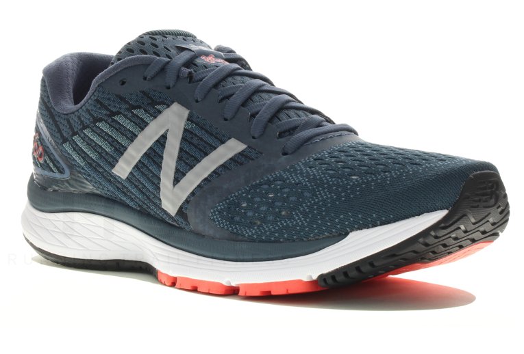 New Balance 860 V9