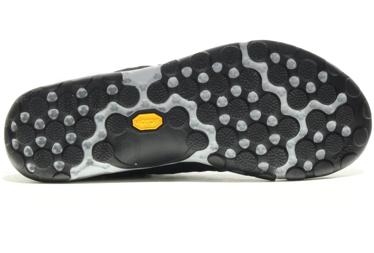 New Balance Minimus Trail 10