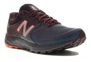 New Balance Summit K.O.M. M