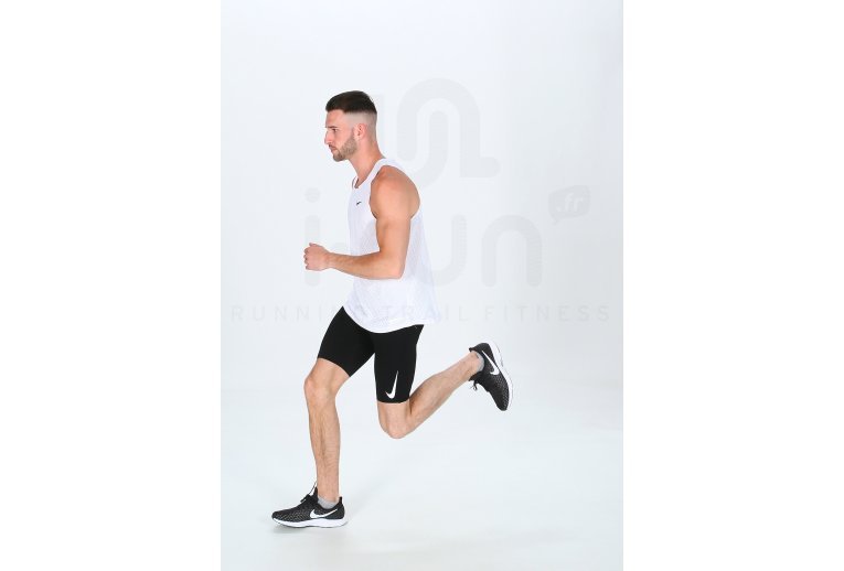 Nike Mallas cortas AeroSwift VaporKnit