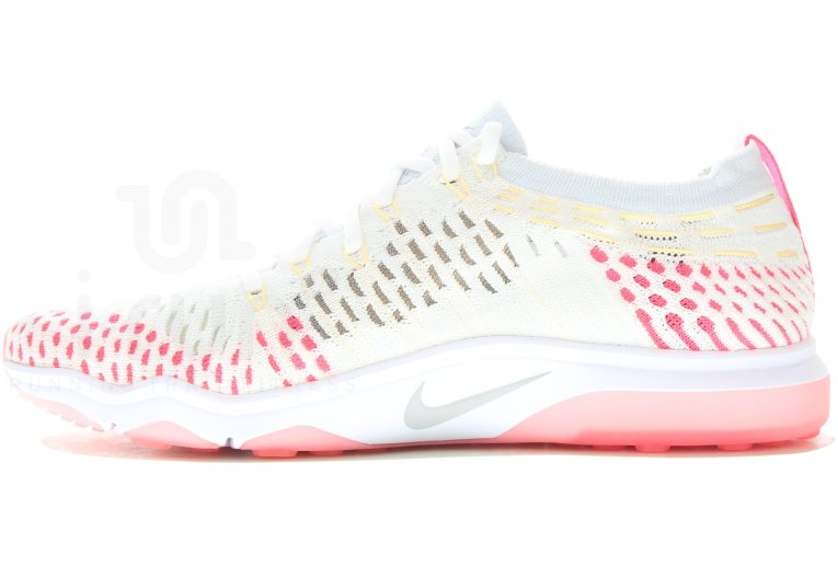 Nike Air Zoom Fearless Flyknit