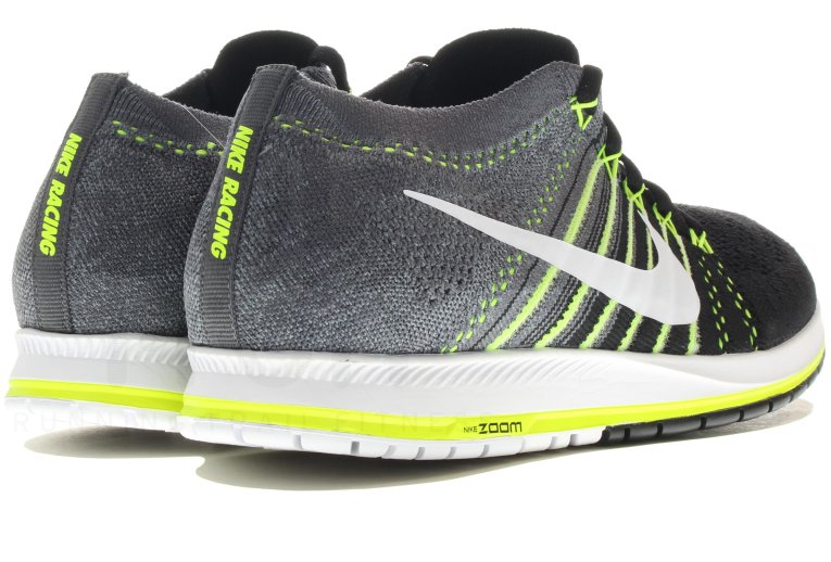 harga sepatu nike zoom flyknit streak