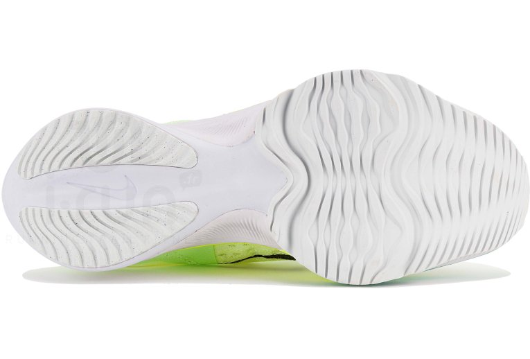 Nike Air Zoom Tempo Next% FlyEase