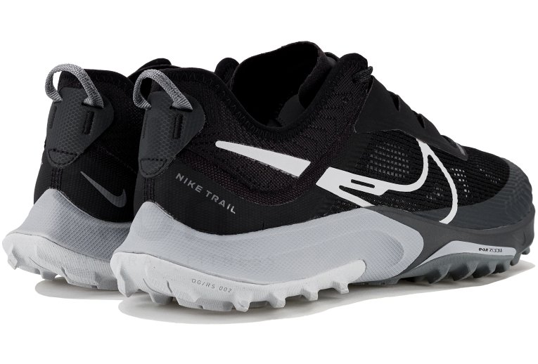 Nike Air Zoom Terra Kiger 8