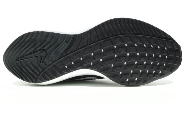 Nike Air Zoom Vomero 15