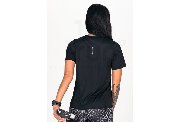 Nike camiseta manga corta City Sleek