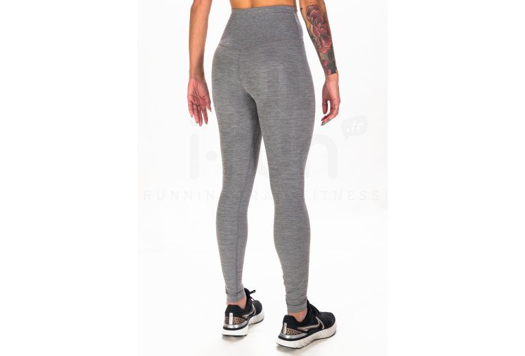 Nike Dri-Fit One