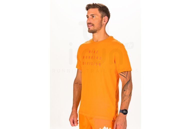 Nike camiseta manga corta Dri-Fit Run Division