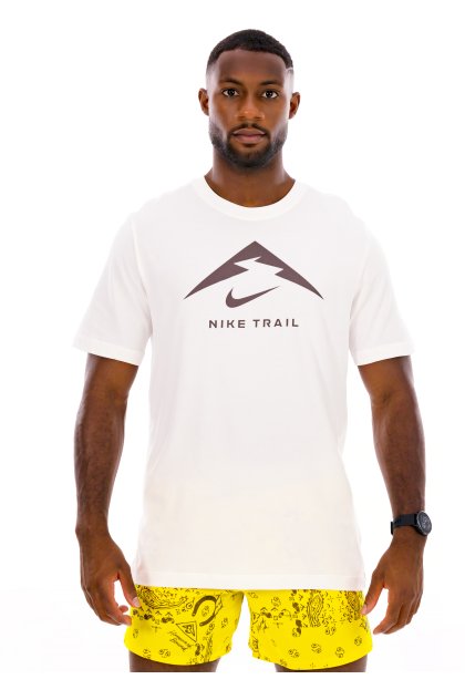 Nike Dry Trail logo