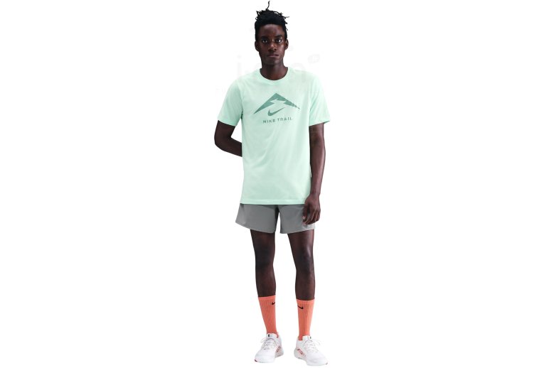 Nike Dry Trail logo