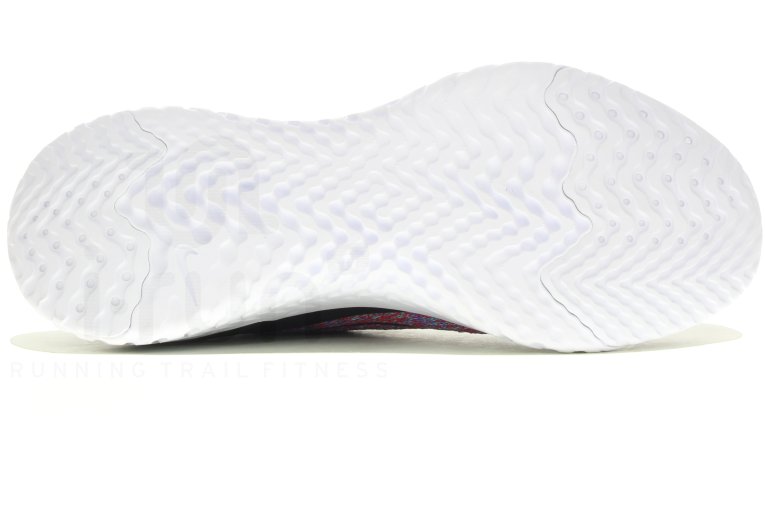 Nike Epic Phantom React FlyKnit