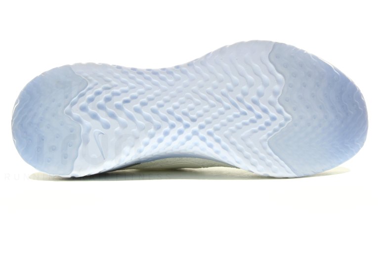 Nike Epic React Flyknit 2