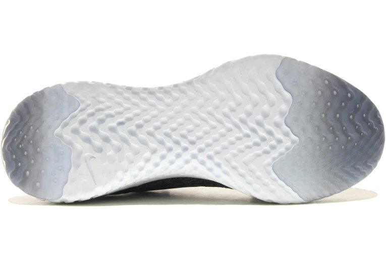 Nike Epic React Flyknit