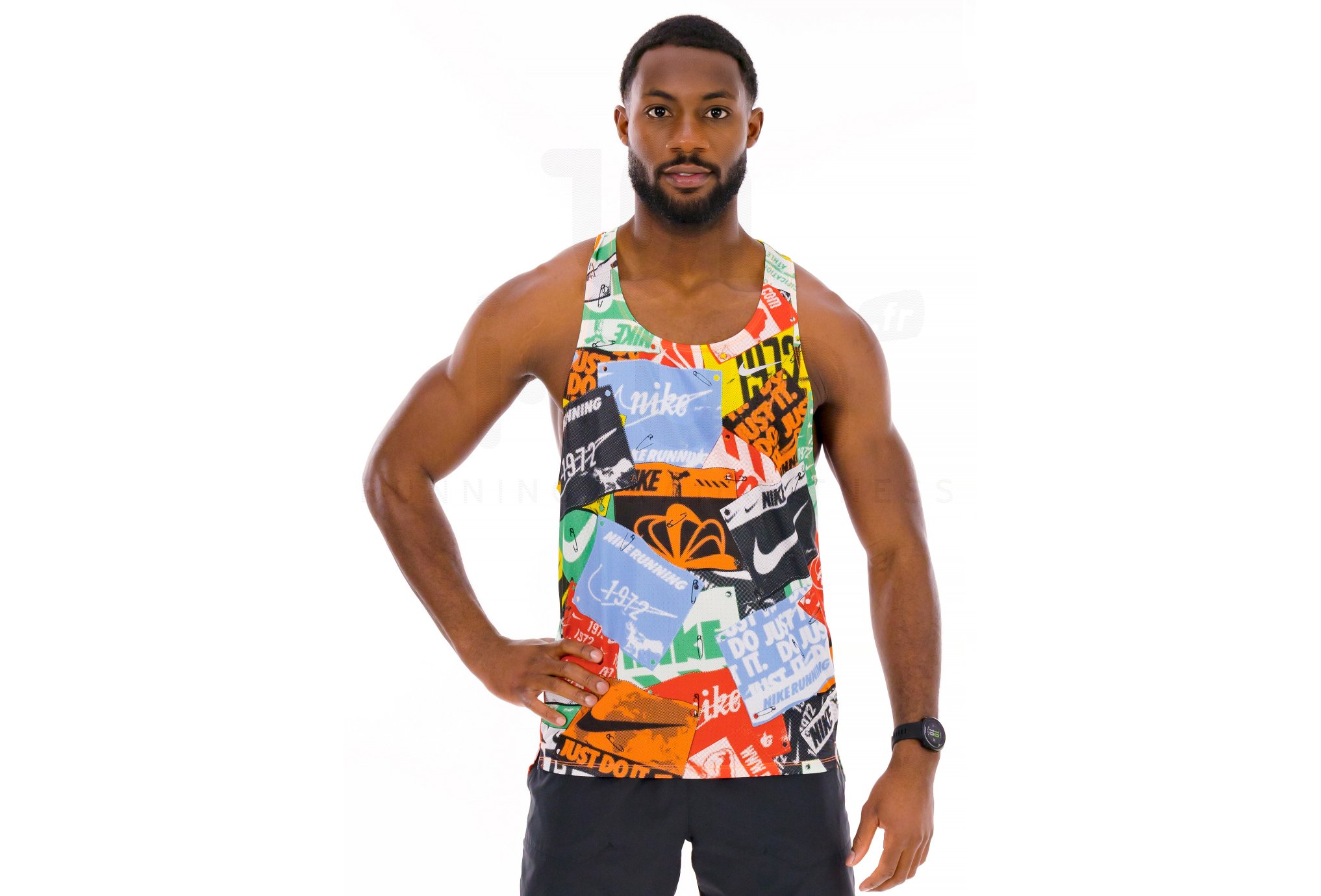 nike running fast top