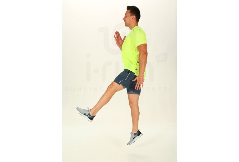 Nike Pantal�n corto Flex Stride 2en1