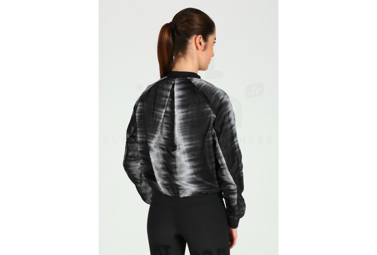 Nike Chaqueta International