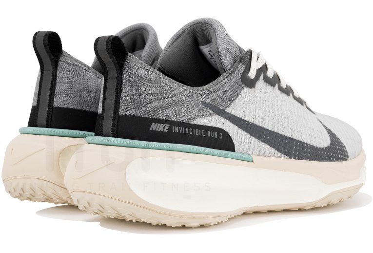Nike ZoomX Invincible 3