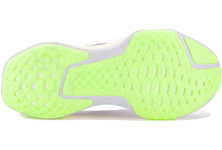 Nike ZoomX Invincible Run Flyknit 3