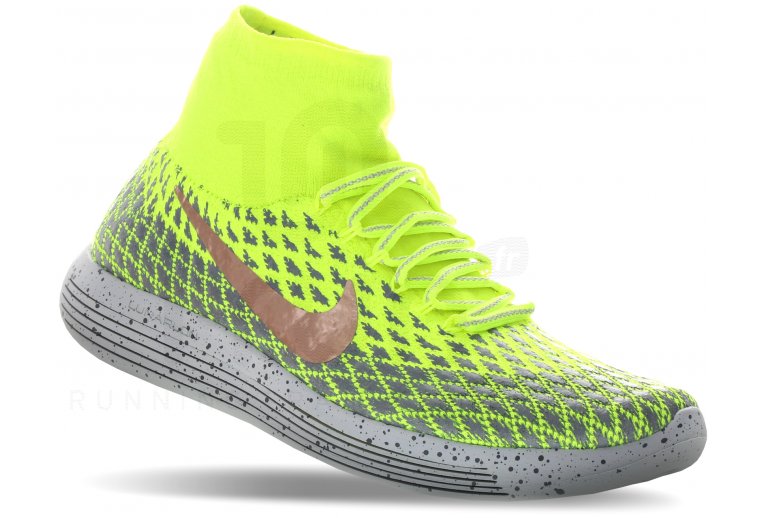Nike LunarEpic Flyknit Shield en promoción | Zapatillas Nike mixtos