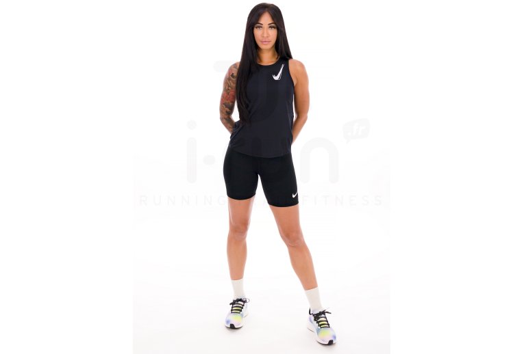 Nike One Swoosh