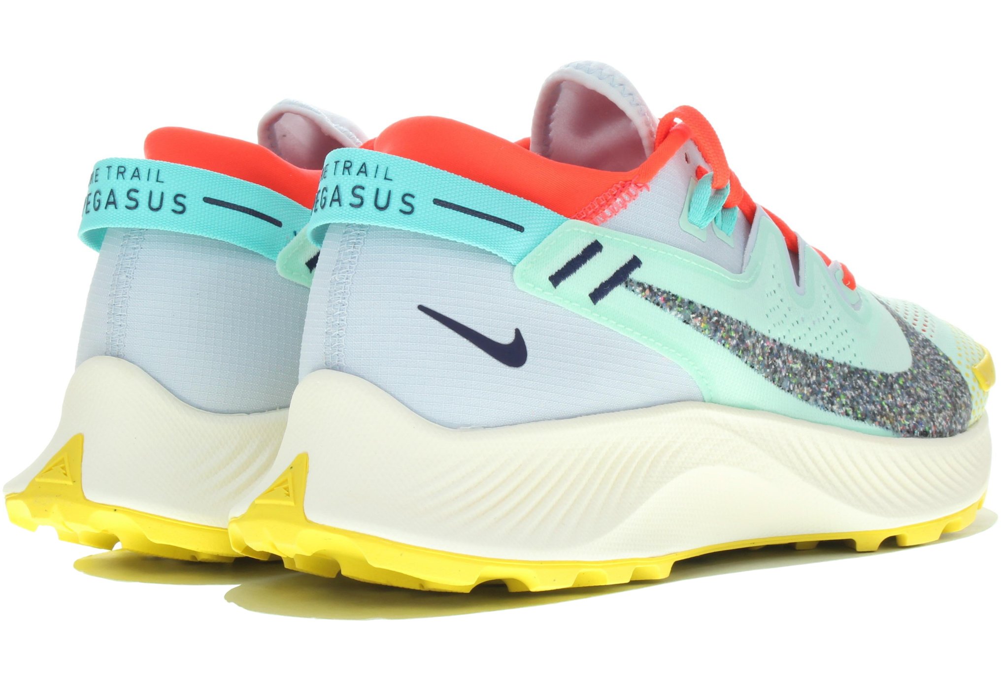 nike pegasus trail 2 beige