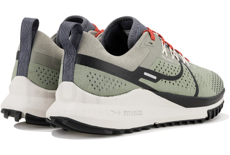 Nike Pegasus Trail 4 Herren