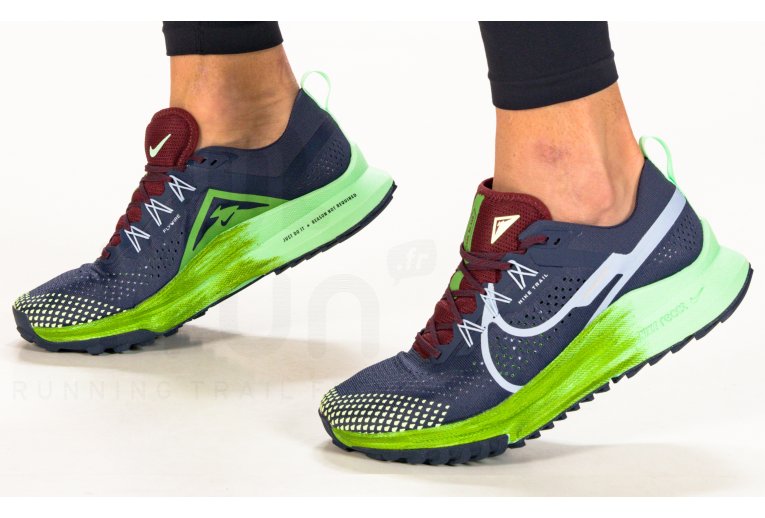 Nike Pegasus Trail 4 Herren