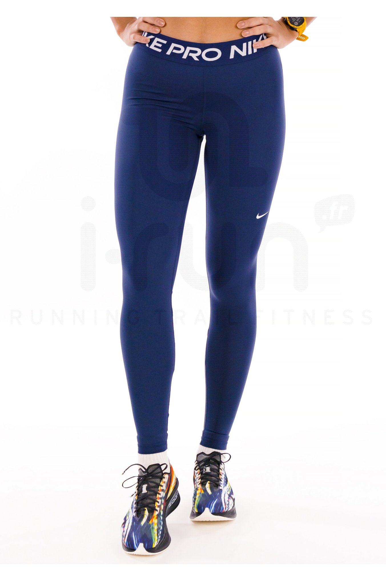 Nike Pro 365