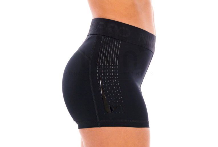 Nike Pro 365
